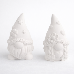 Wichtel Paar aus Gips mit Kleeblatt als Glücksbringer